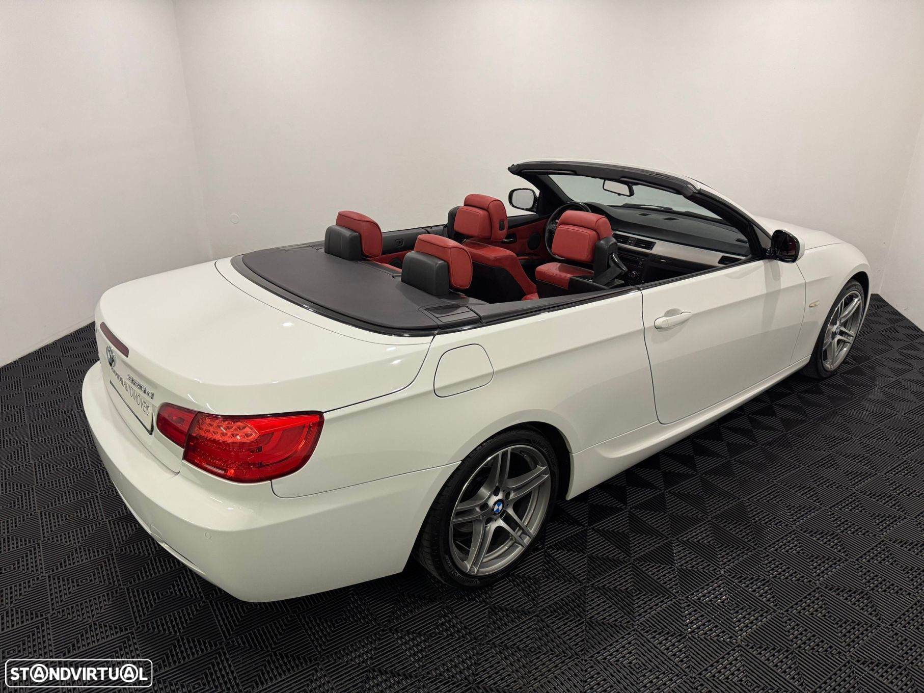 BMW 320 d Cabrio - 31