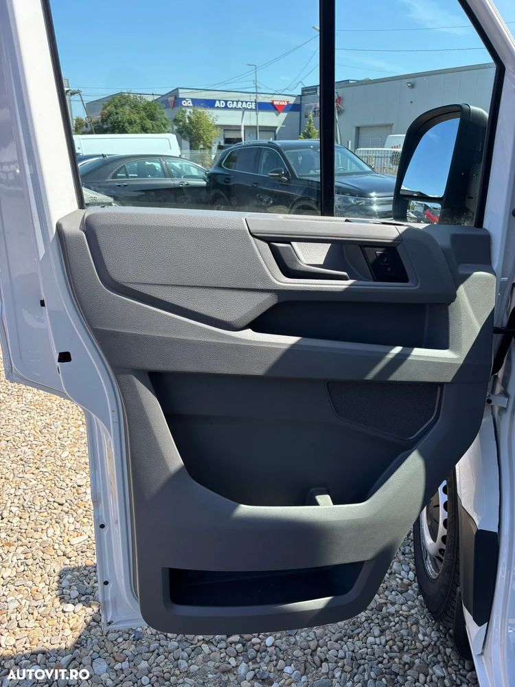 Volkswagen Crafter - 13