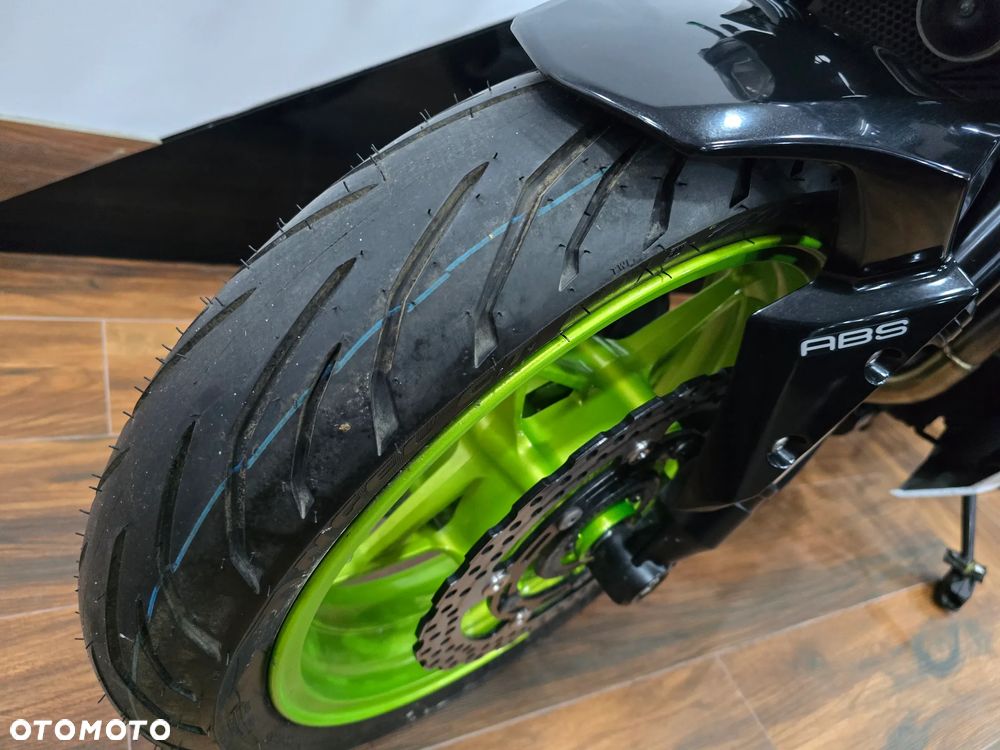 Kawasaki Z - 8