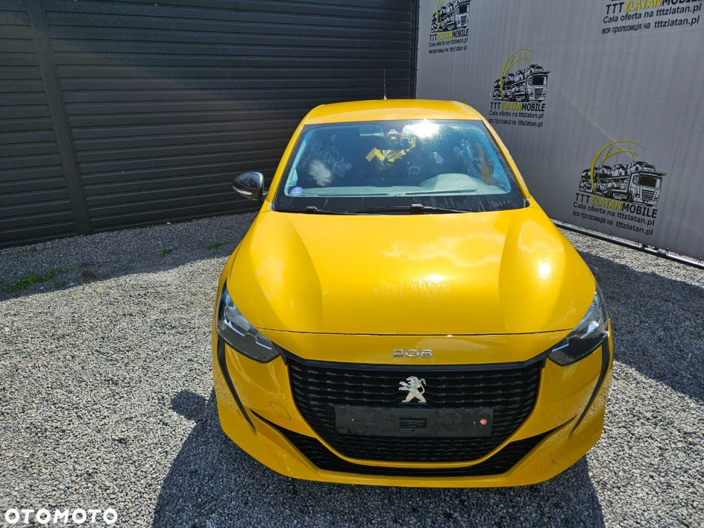 Peugeot 208 - 6