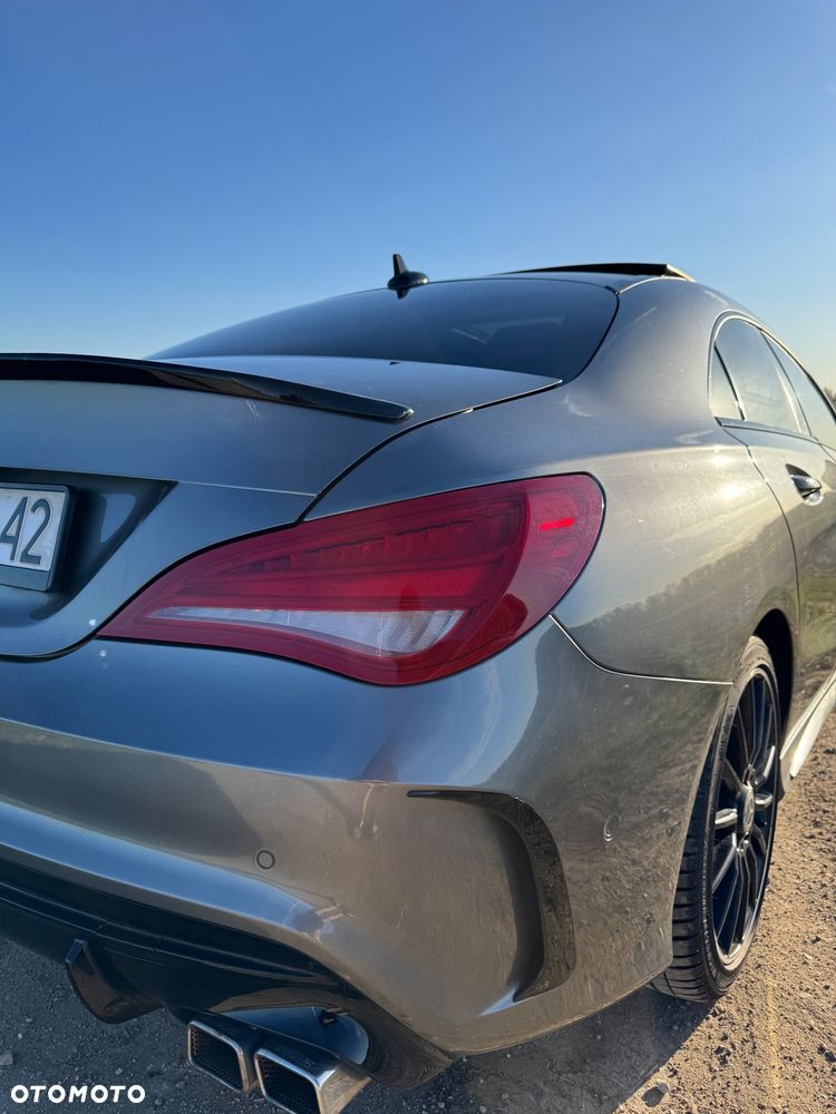 Mercedes-Benz CLA 220 d 7G-DCT AMG Line - 8