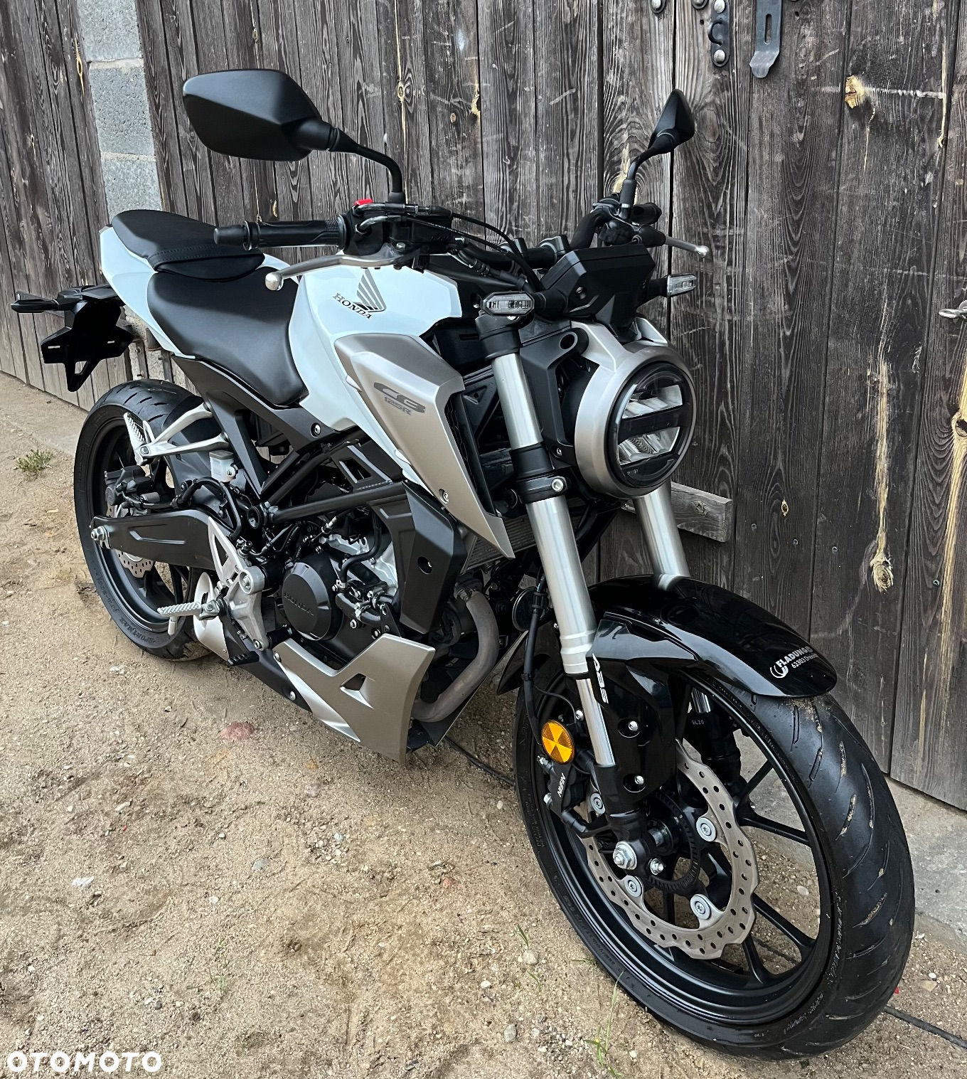 Honda CB - 3