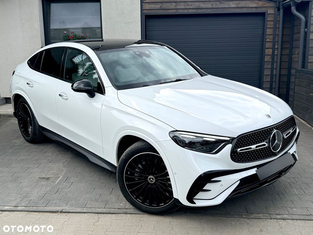Mercedes-Benz GLC 220 d mHEV 4-Matic AMG Line - 4