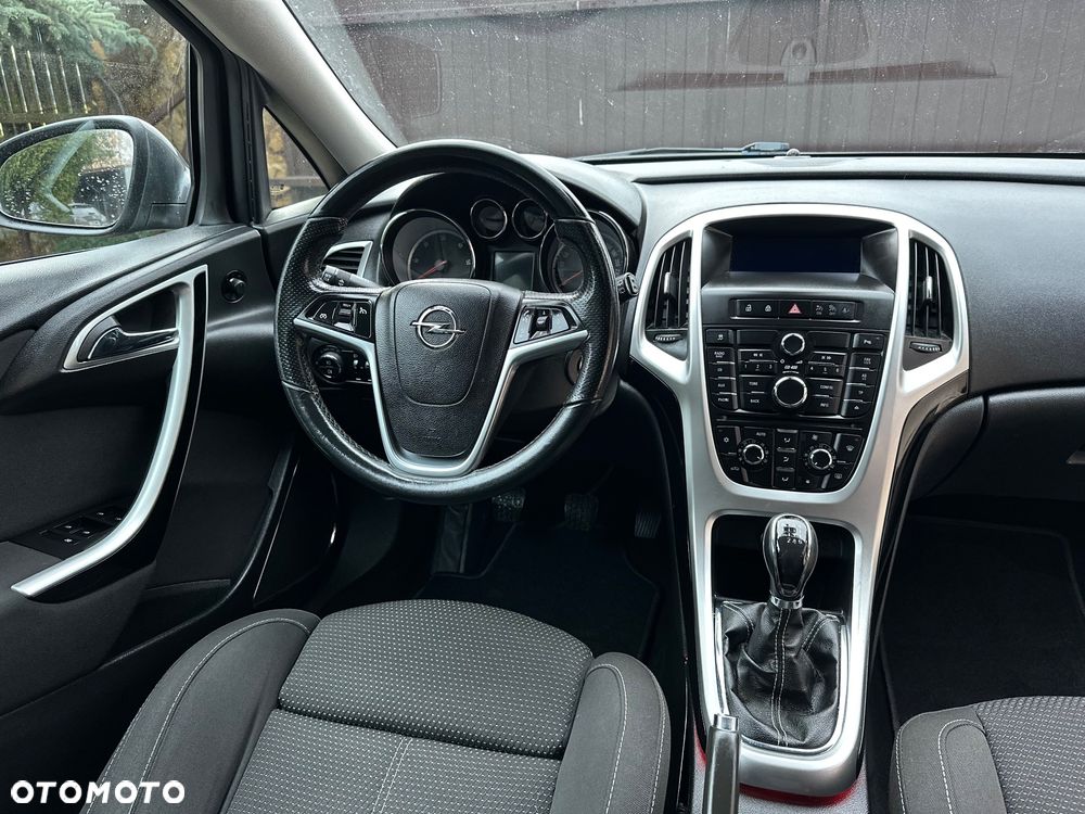 Opel Astra 2.0 CDTI DPF SportsTourer Edition - 17