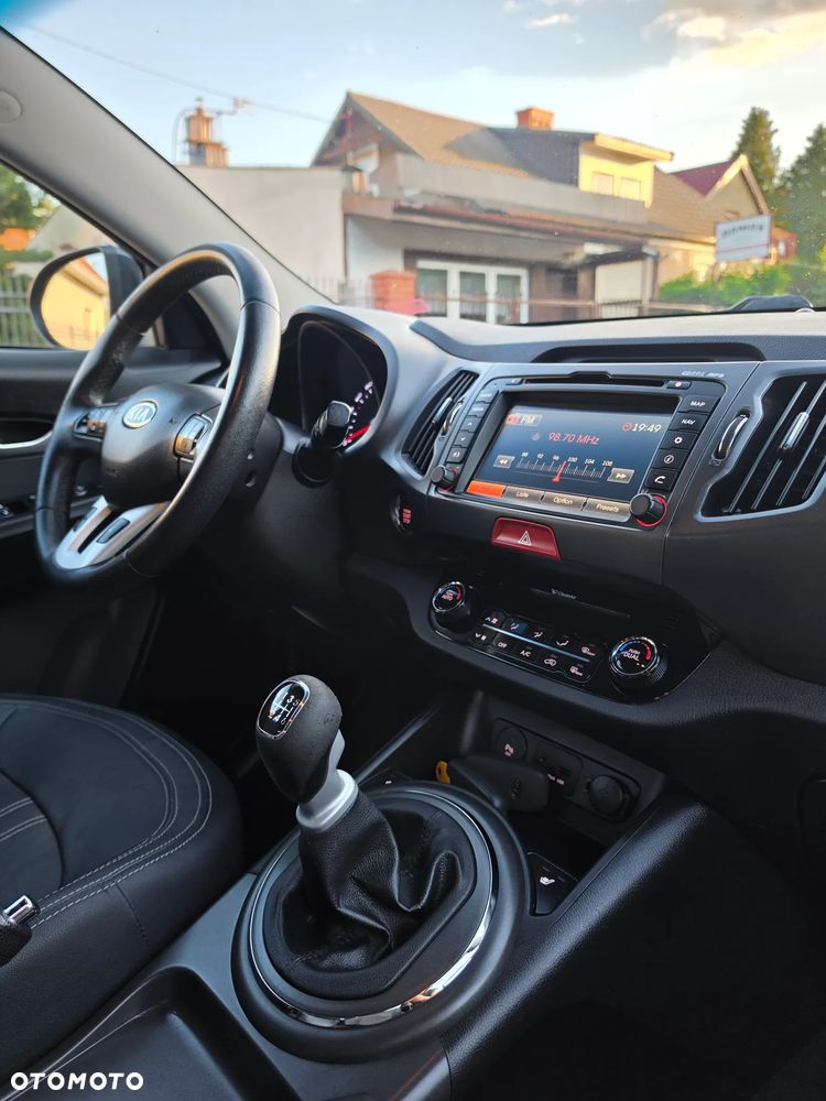 Kia Sportage 2.0 CRDI 2WD Spirit - 29