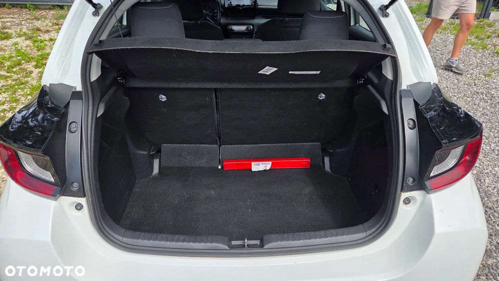 Toyota Yaris Hybrid 1.5 Comfort - 13