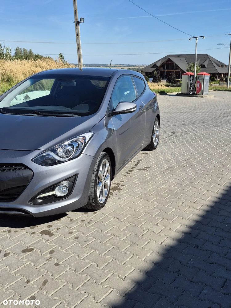 Hyundai i30 1.6 CRDi Comfort - 2