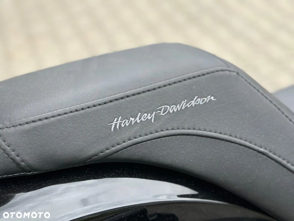 Harley-Davidson Softail Low Rider - 27