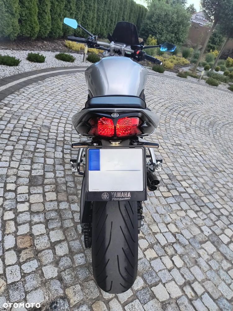 Yamaha FZ - 6