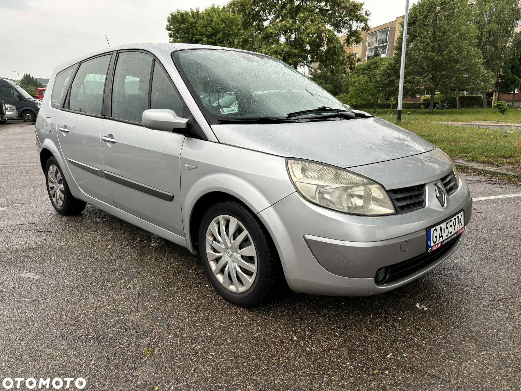 Renault Grand Scenic Gr 1.9 dCi Confort Expression - 1