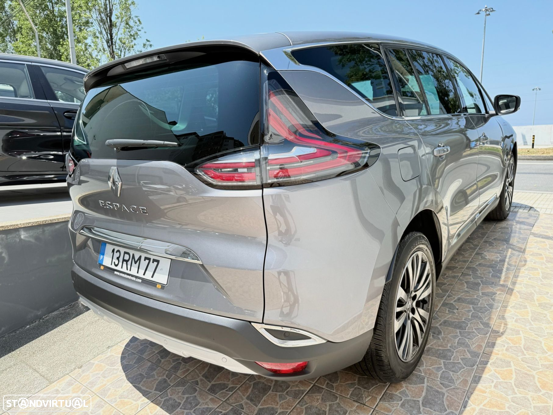 Renault Espace 1.6 dCi Initiale Paris EDC - 3