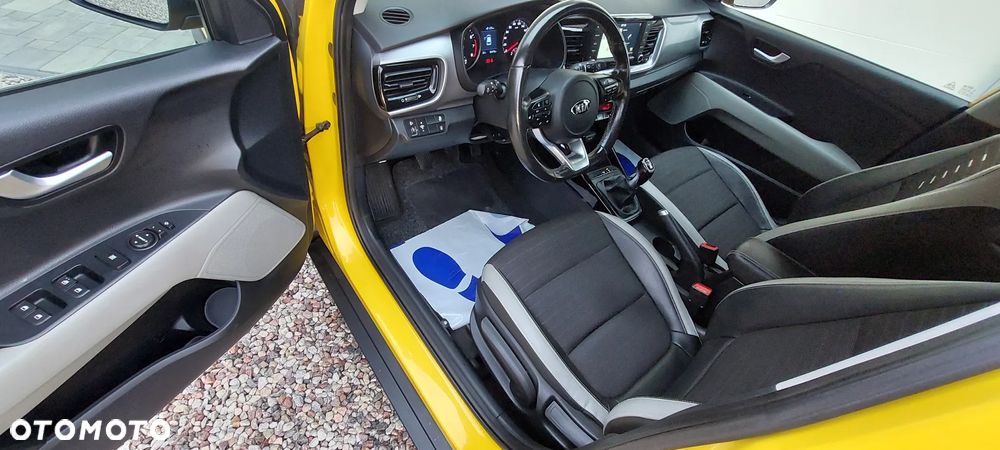 Kia Stonic 1.0 T-GDI 120 Vision - 17