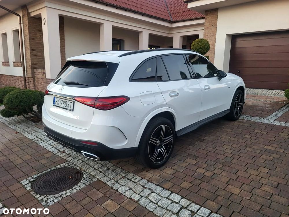 Mercedes-Benz GLC - 4