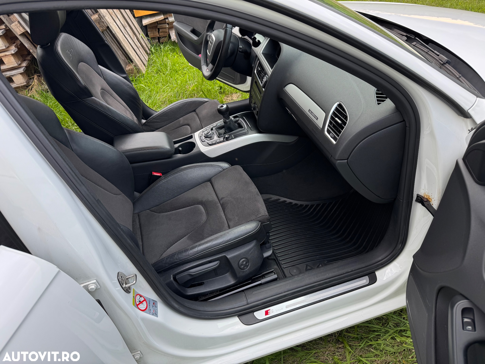 Audi A4 Avant 3.0 TDI DPF quattro S line Sportpaket (plus) - 26