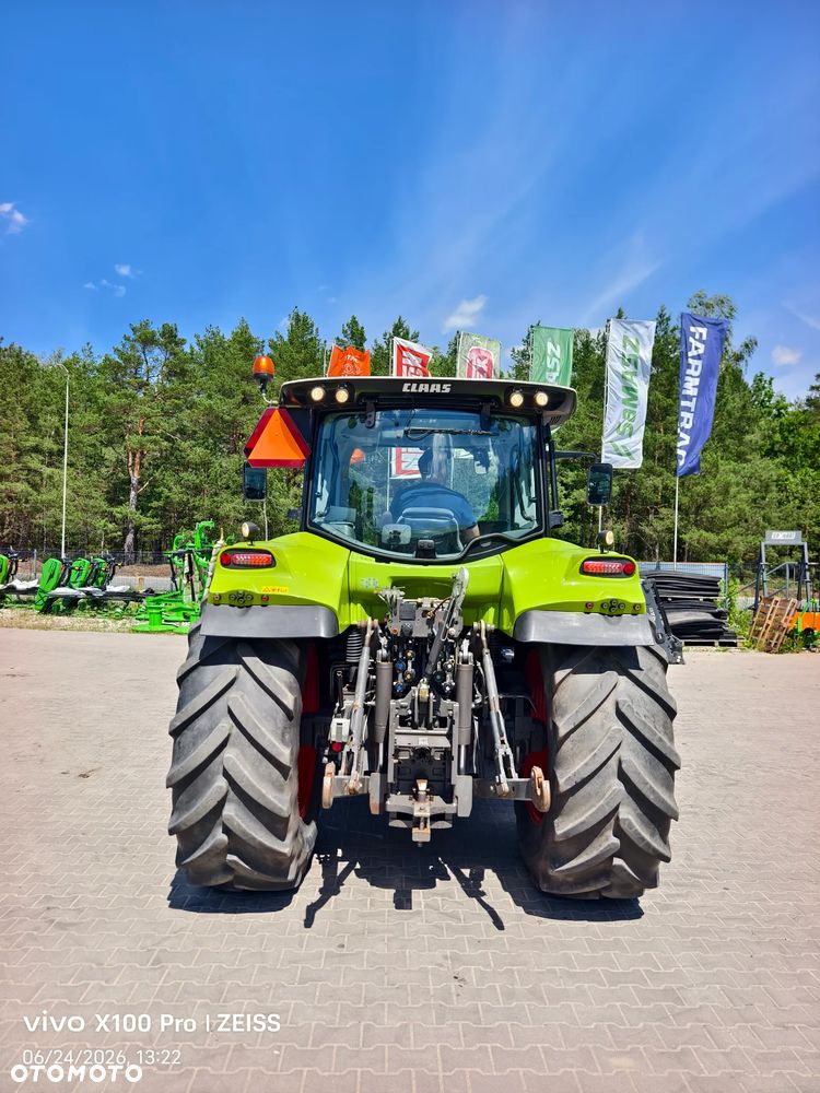 Claas ARION 650 - 3