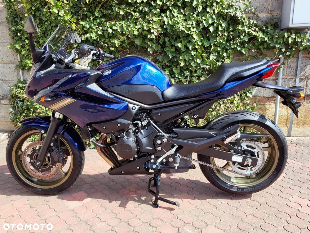 Yamaha XJ - 2