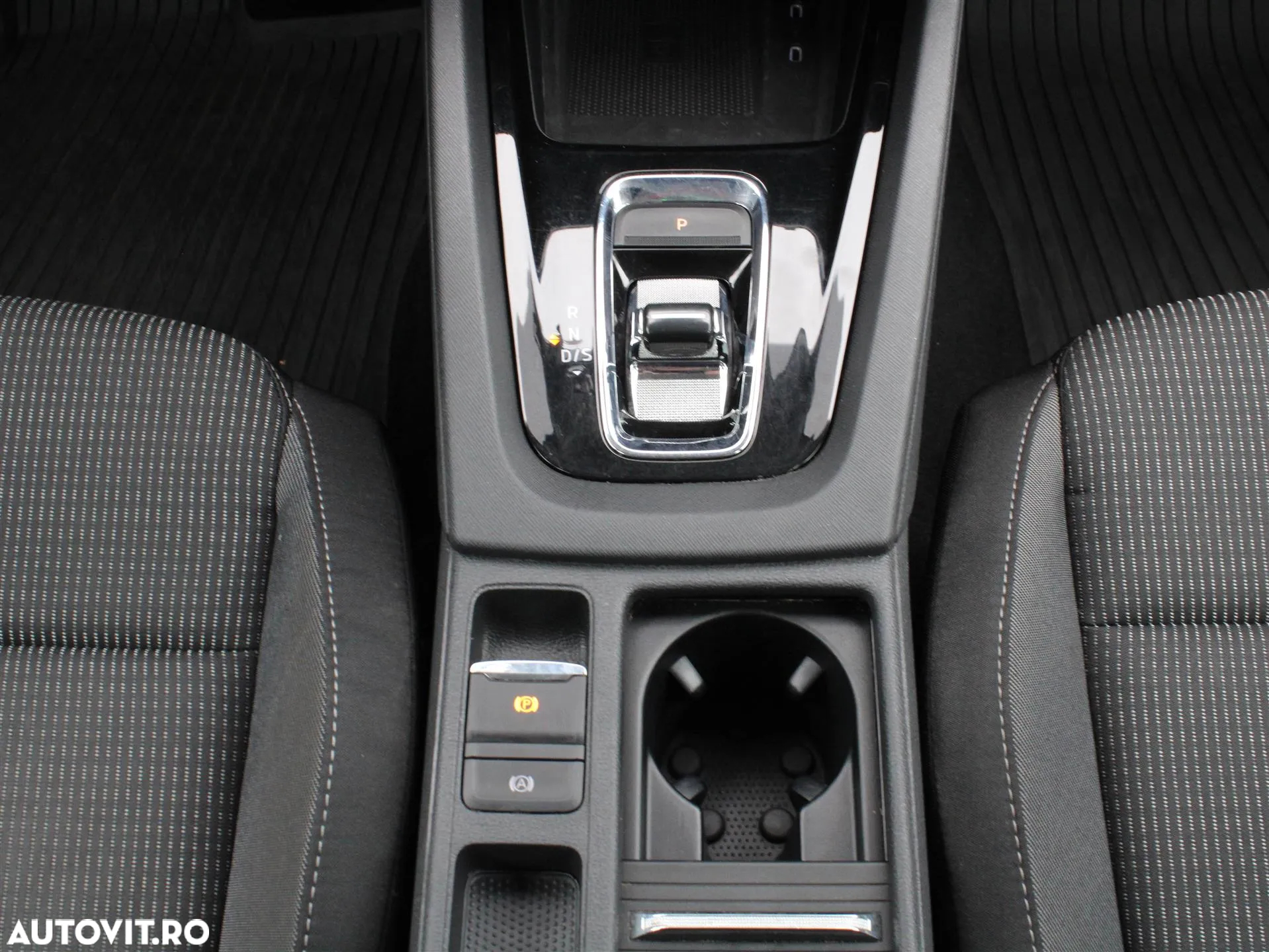 Skoda Octavia 2.0 TDI DSG Ambition - 19