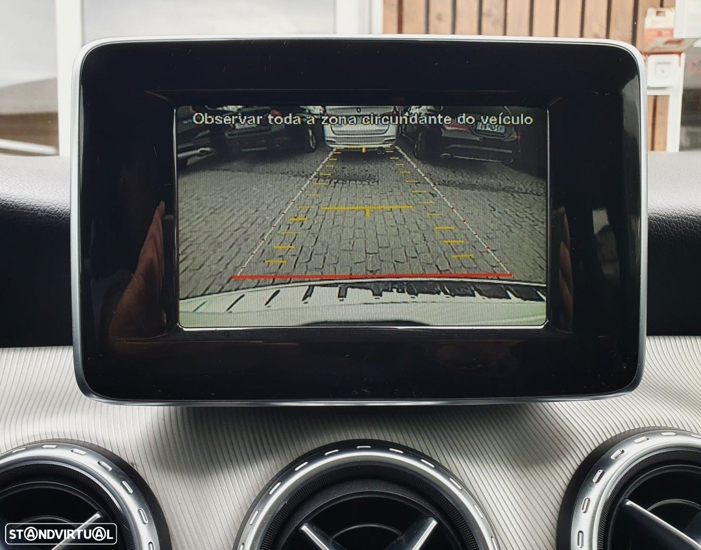Mercedes-Benz GLA 220 CDI 4Matic 7G-DCT Urban - 3