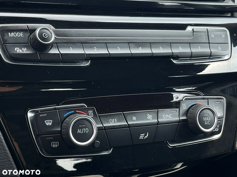 BMW X1 xDrive25e Advantage - 25