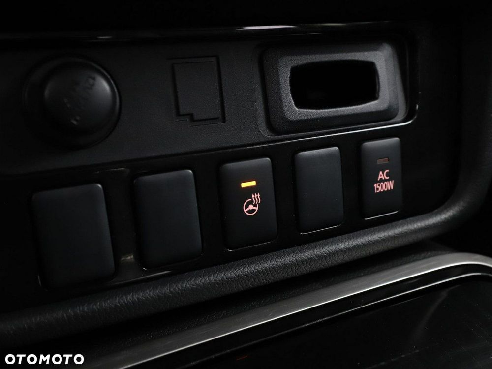 Mitsubishi Outlander - 27