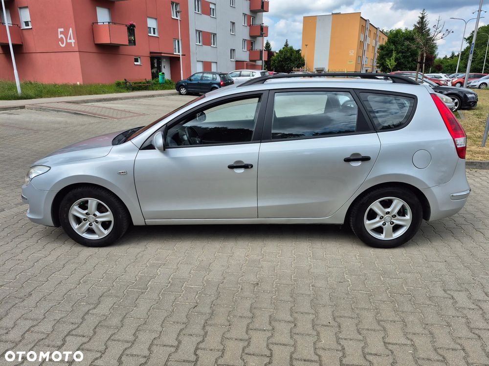 Hyundai i30 i30cw 1.6 Edition Plus - 21