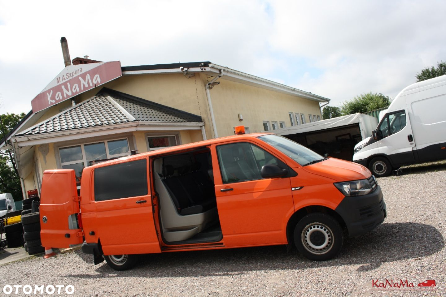 Volkswagen Transporter - 30