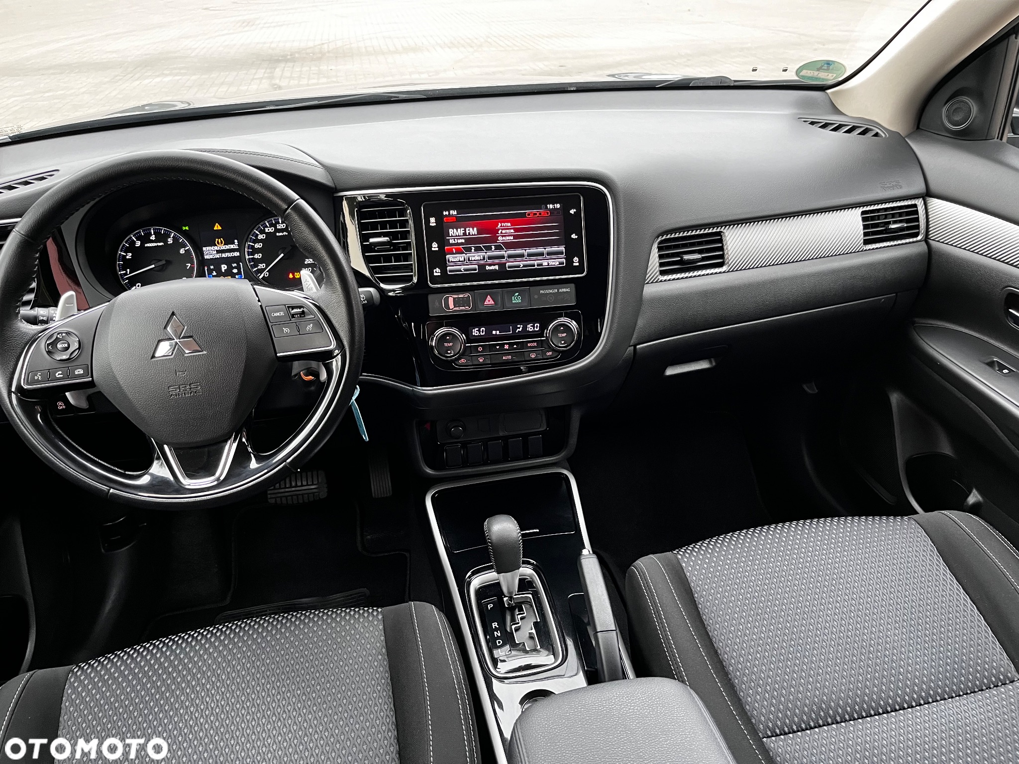 Mitsubishi Outlander 2.0 Intense 2WD CVT - 9