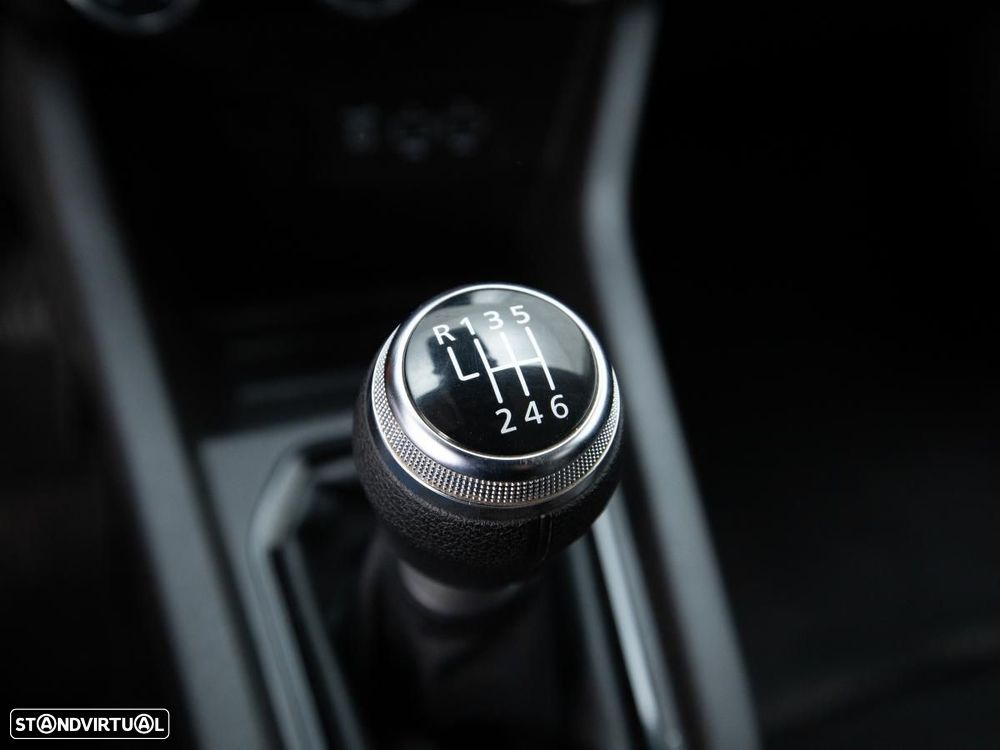 Renault Clio 1.0 TCe Evolution Bi-Fuel - 18