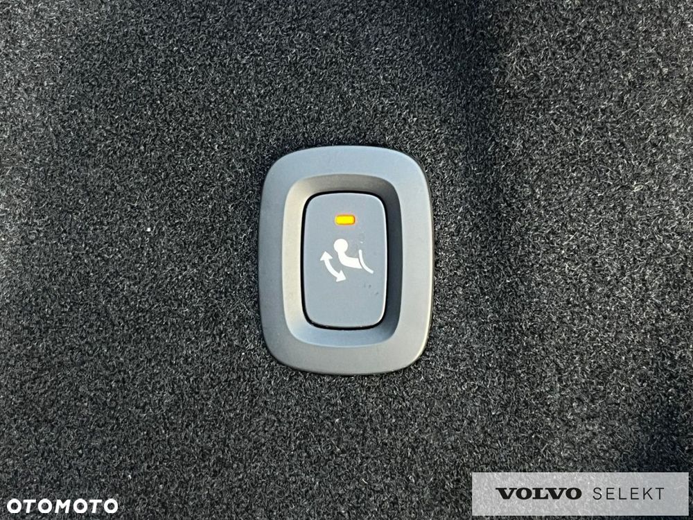 Volvo XC 60 - 36