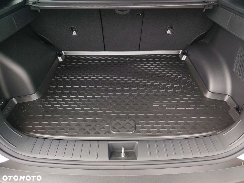 Hyundai Tucson 1.6 T-GDi HEV Executive Final Edition 2WD - 17