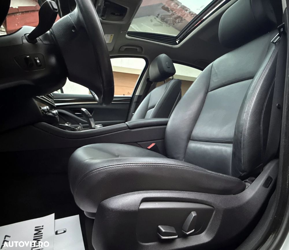 BMW Seria 5 520d Aut. Luxury Line - 16