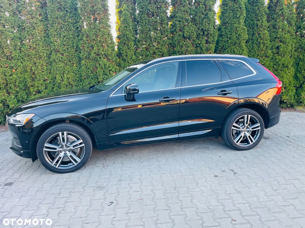 Volvo XC 60 T6 AWD Momentum - 2