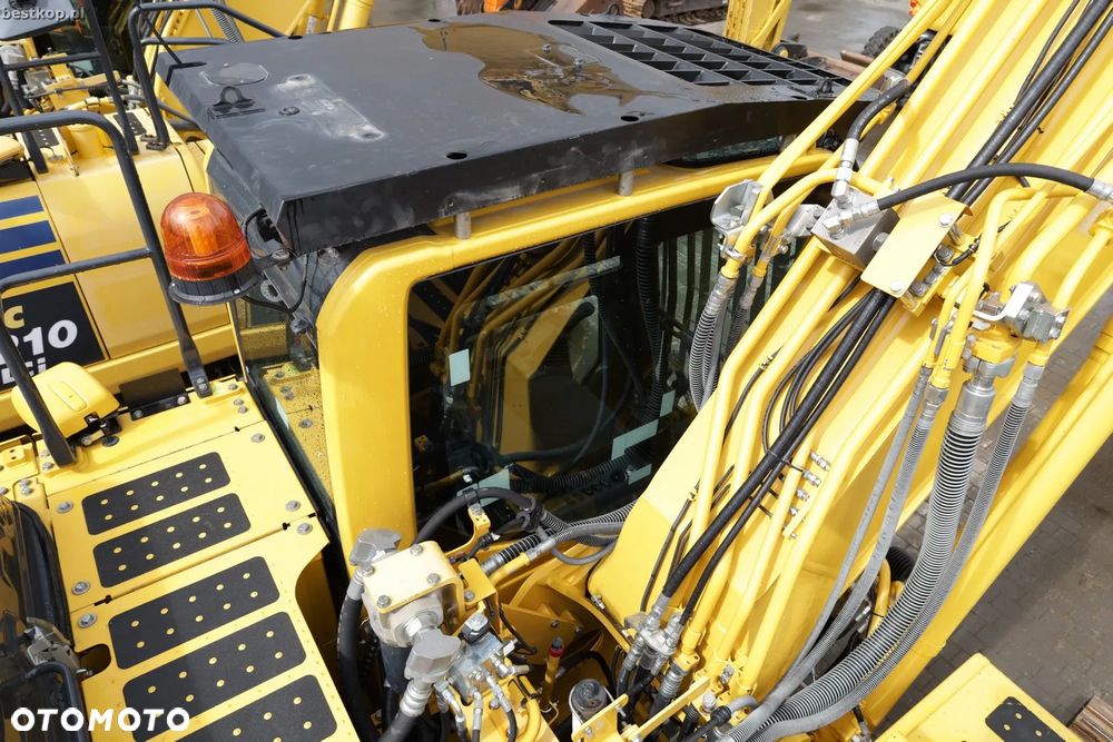 Komatsu PC210LC-11 - 26