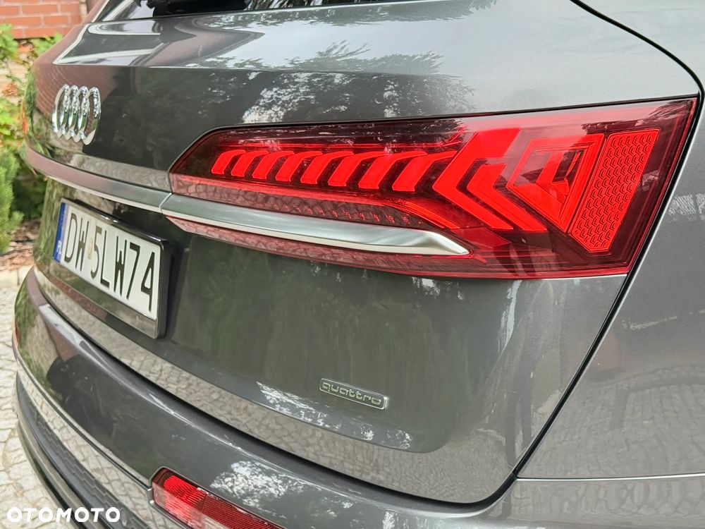 Audi Q7 50 TDI mHEV Quattro S Line Tiptr - 12