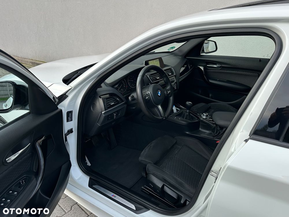 BMW Seria 1 120d M Sport - 19