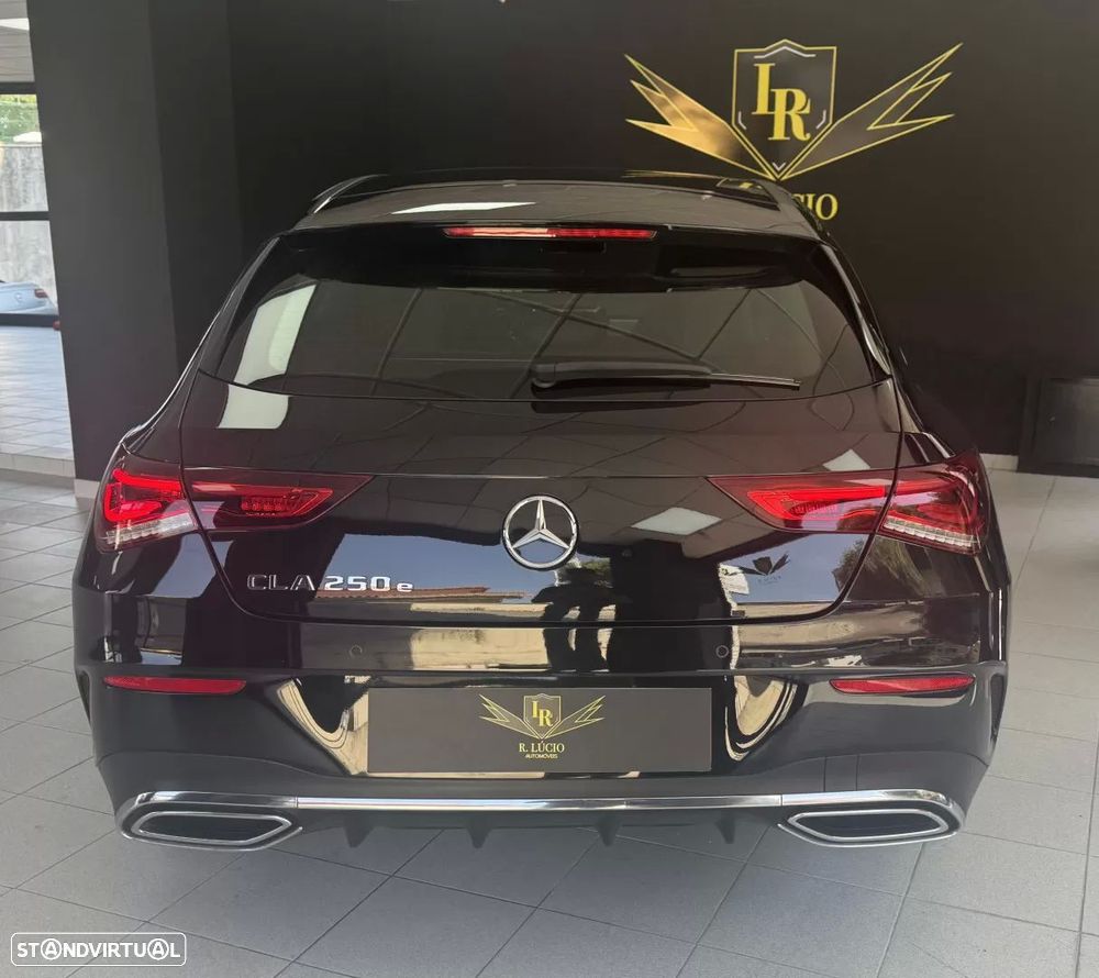 Mercedes-Benz CLA 250 e Shooting Brake AMG Line - 40