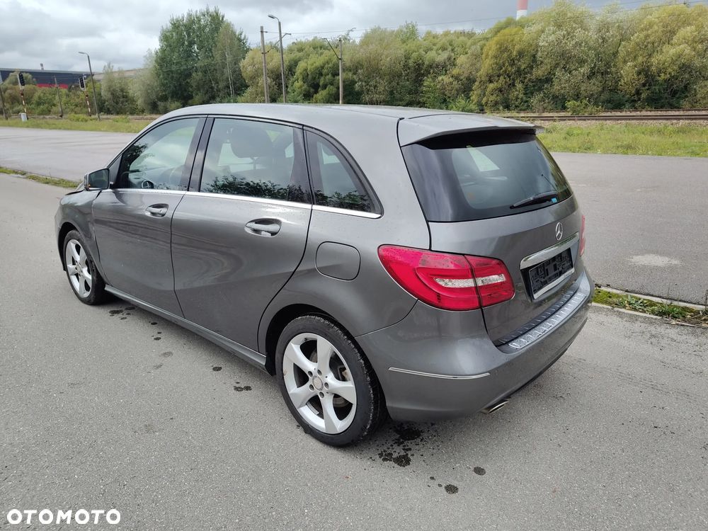 Mercedes-Benz Klasa B 250 (BlueEFFICIENCY) 7G-DCT - 6