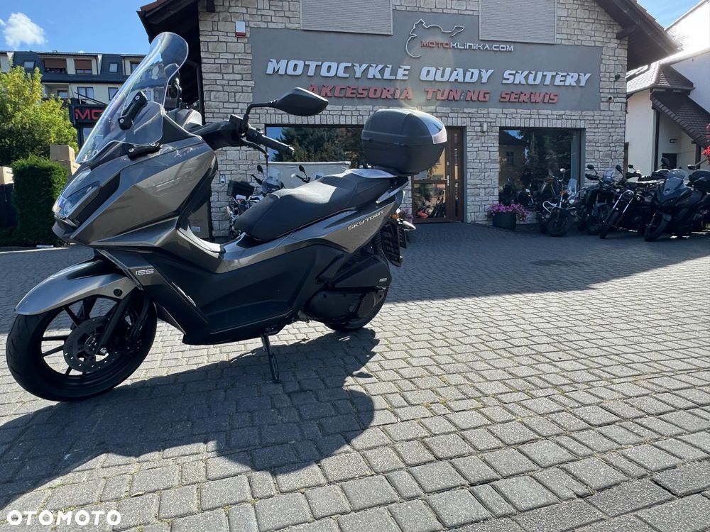 Kymco Skytown