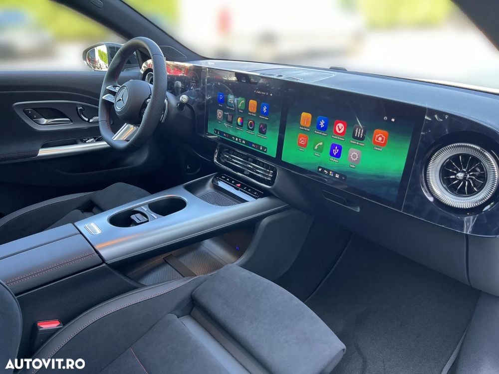 Mercedes-Benz CLA 250+ Coupe - 12