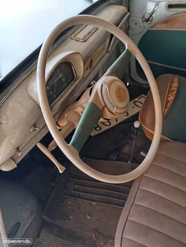 Renault 4 - 6