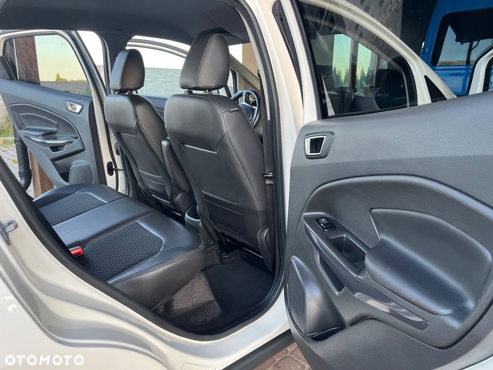 Ford EcoSport - 35