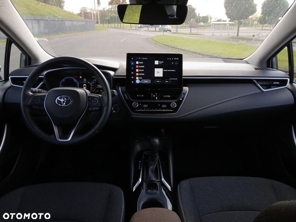 Toyota Corolla 1.8 Hybrid Comfort - 11