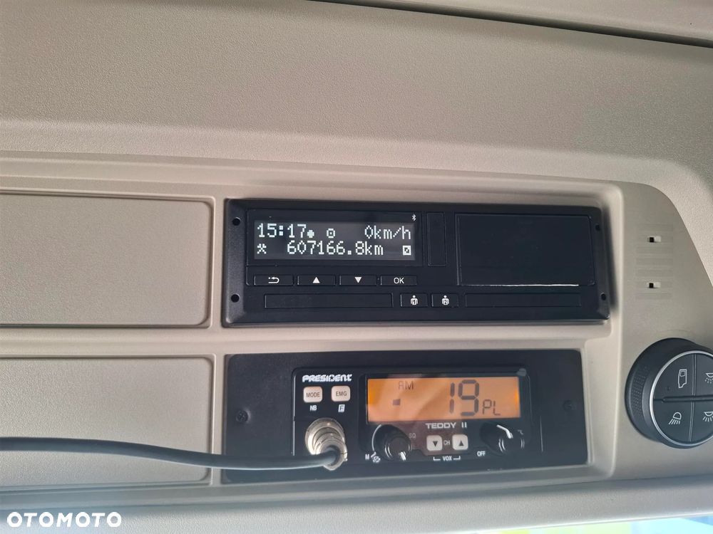 Iveco S-WAY - 17