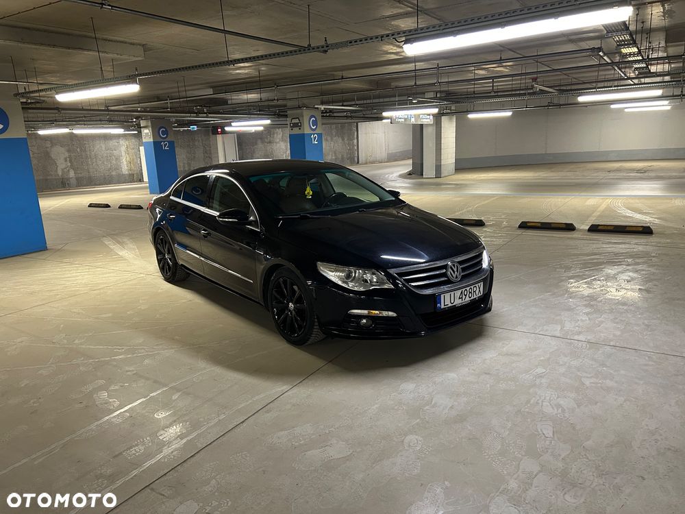 Volkswagen Passat CC - 1