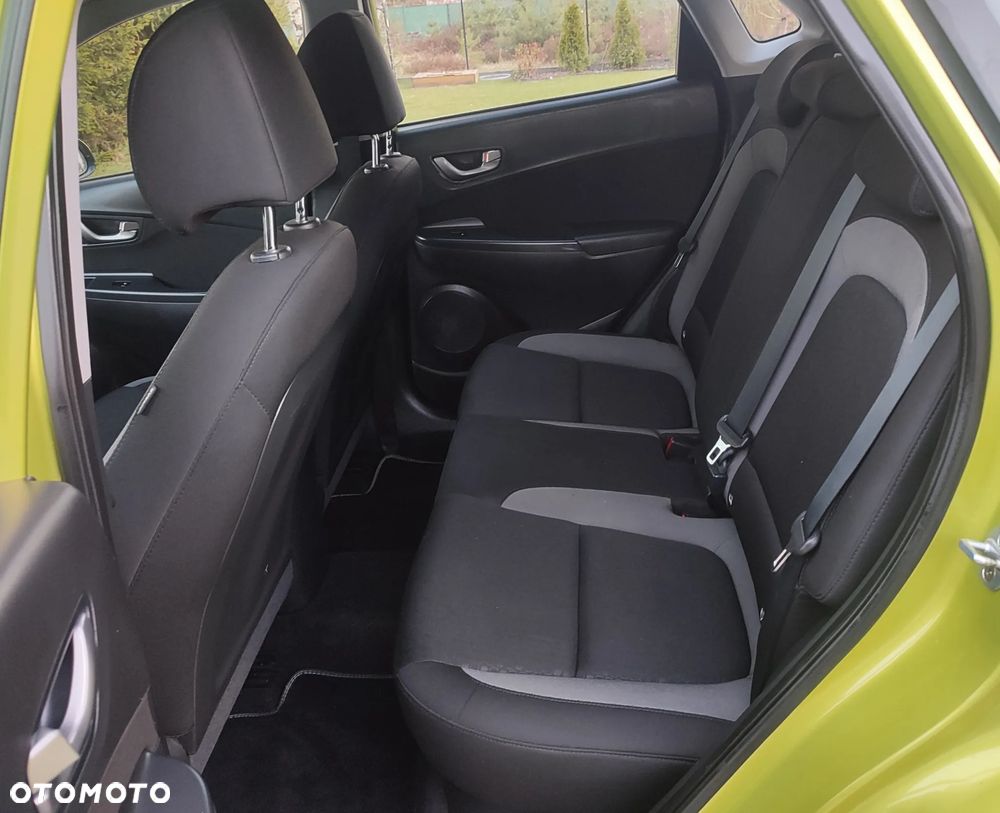Hyundai Kona - 17