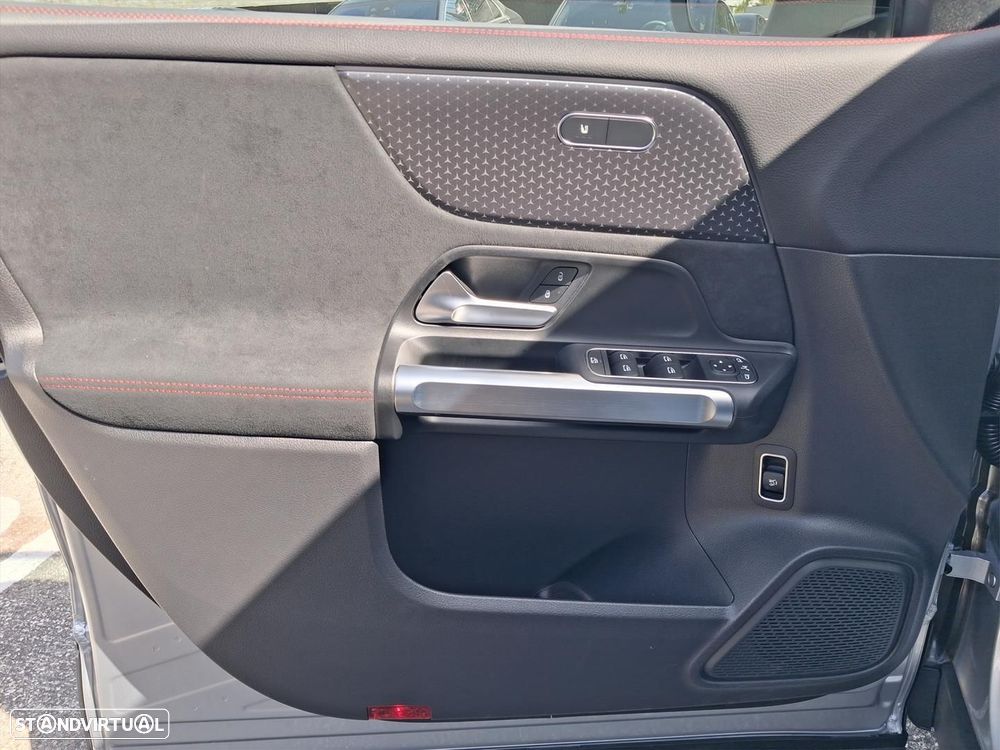 Mercedes-Benz EQB 250+ Edition - 8