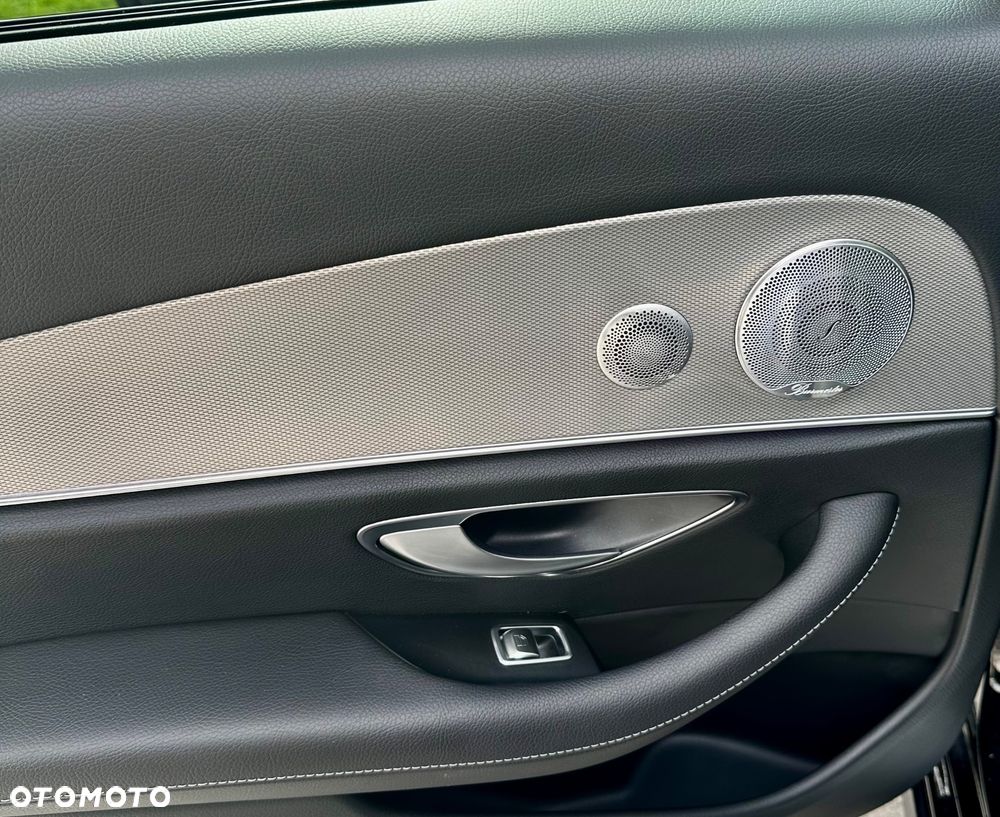 Mercedes-Benz Klasa E 350 - 23