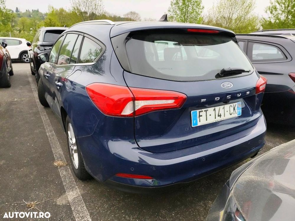 Ford Focus 1.5 EcoBlue Start-Stopp-System TITANIUM - 6