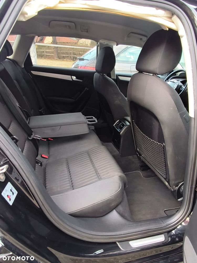 Audi A4 Avant 2.0 TDI DPF Ambiente - 19