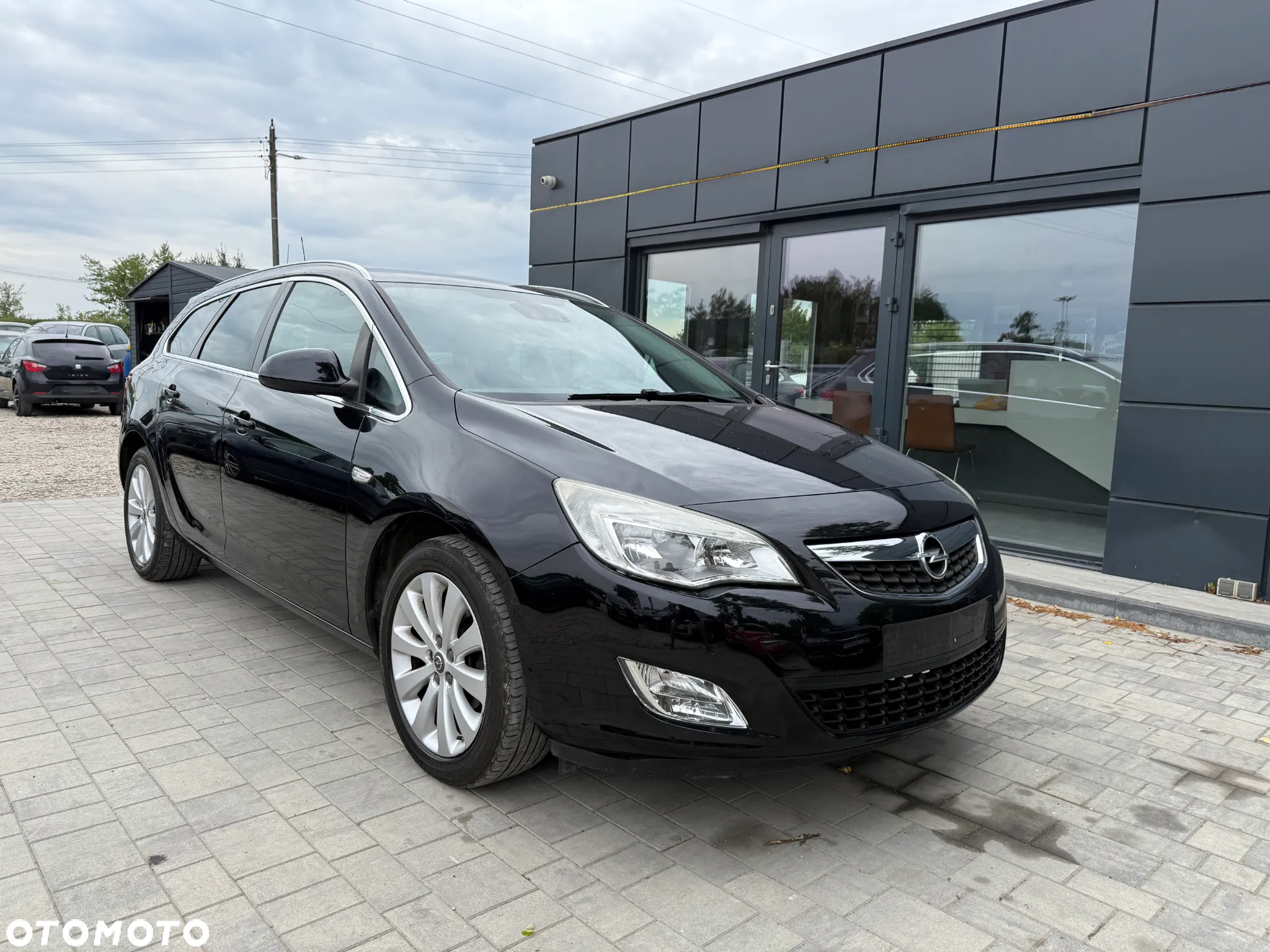 Opel Astra 1.4 EcoFLEX Cosmo - 3